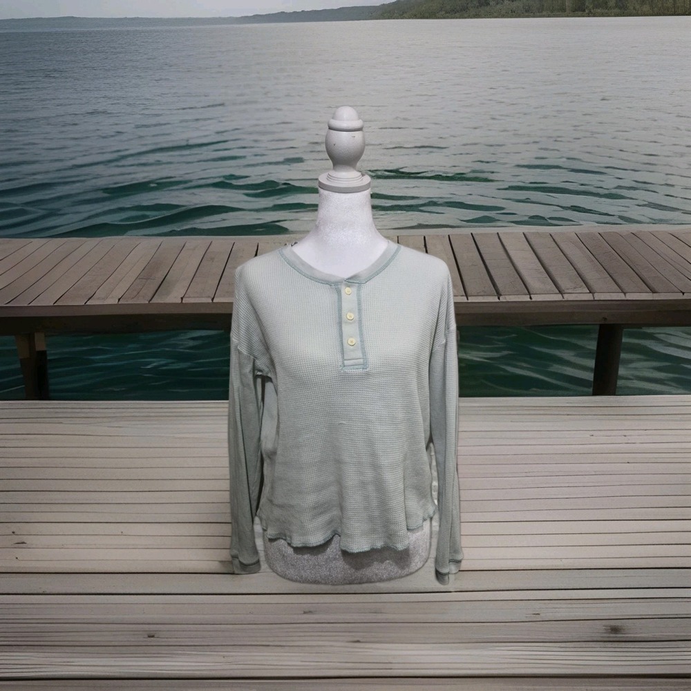 Everlane Waffle Knit Cropped LS Henley Small Organic Cotton Sage Green Minimalis